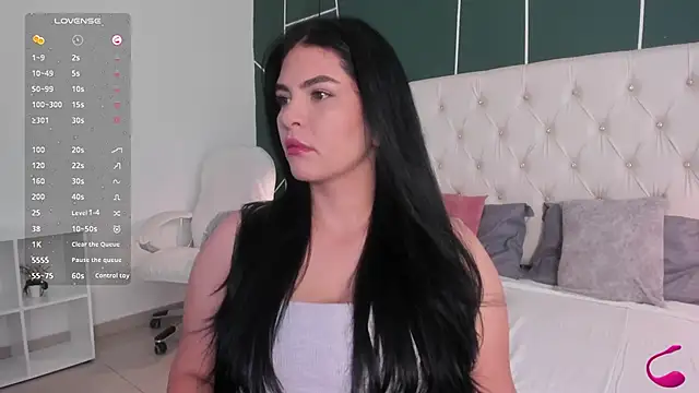 Snapshot of Veronicalanx1 chatting on September 2025 12:06:01 PM Veronicalanx1 online show from September 2025 12:06:01 PM