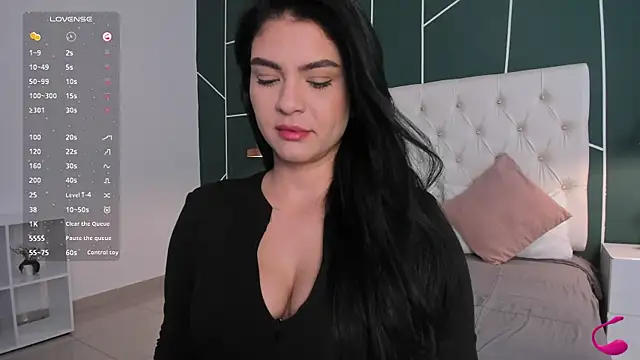 Snapshot of Veronicalanx1 chatting on October 2025 12:23:02 PM Veronicalanx1 online show from October 2025 12:23:02 PM