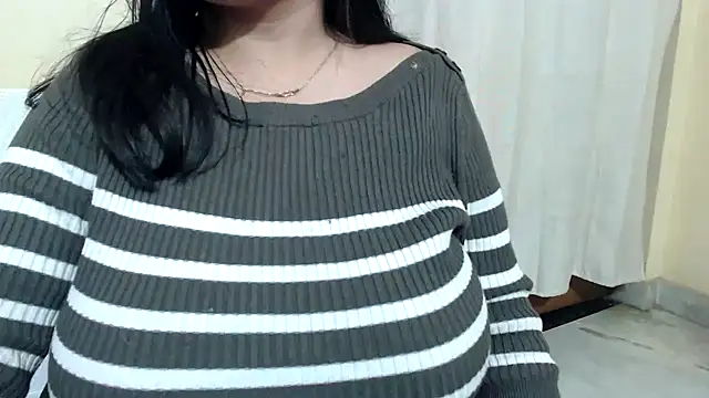 Snapshot of HOT_CHILLY chatting on November 2025 07:41:02 PM HOT CHILLY online show from November 2025 07:41:02 PM