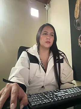 Snapshot of kendall_52 chatting on December 2025 02:56:01 PM kendall 52 online show from December 2025 02:56:01 PM