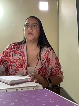 kendall 52 online show from March 2026 02:33:02 PM