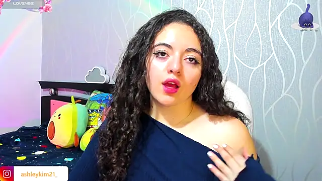 AshleyKim  online show from September 2025 12:26:01 AM