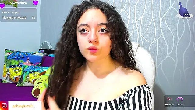 AshleyKim  online show from December 2025 12:40:02 AM