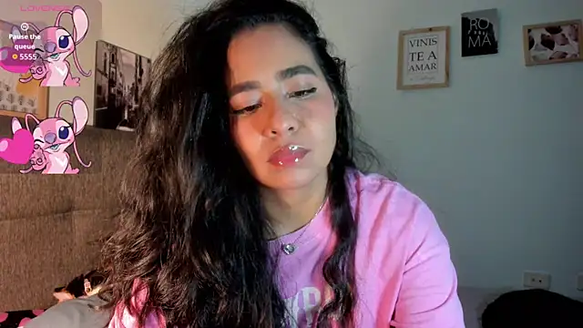 Snapshot of valeryvegas_2 chatting on September 2025 12:23:02 AM valeryvegas 2 online show from September 2025 12:23:02 AM