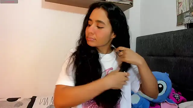 Snapshot of valeryvegas_2 chatting on October 2025 02:23:01 AM valeryvegas 2 online show from October 2025 02:23:01 AM