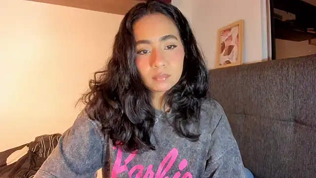 Snapshot of valeryvegas_2 chatting on November 2025 01:37:01 AM valeryvegas 2 online show from November 2025 01:37:01 AM