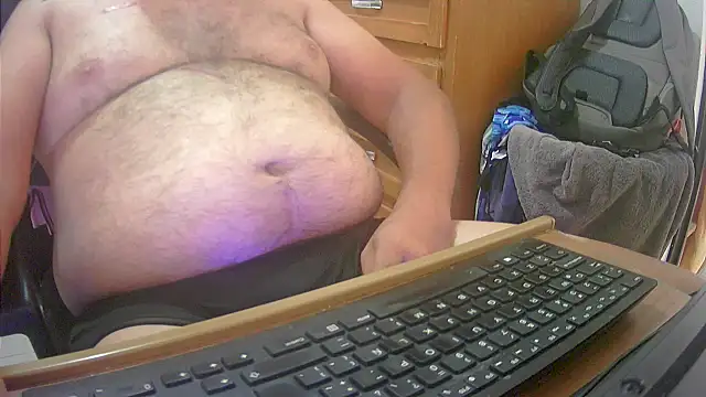 pmartemo online show from October 2025 08:18:01 PM