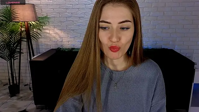 Adelyna Bird online show from March 2025 10:43:02 AM