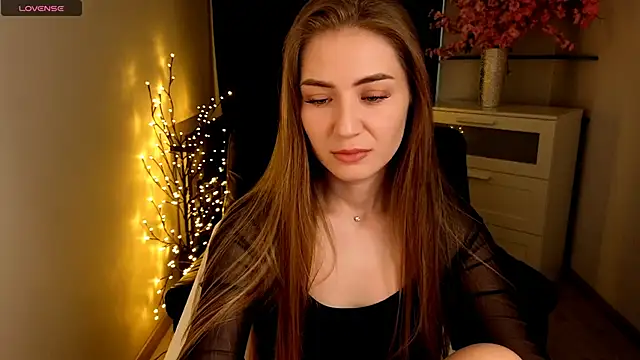 Adelyna Bird online show from June 2026 08:27:02 AM
