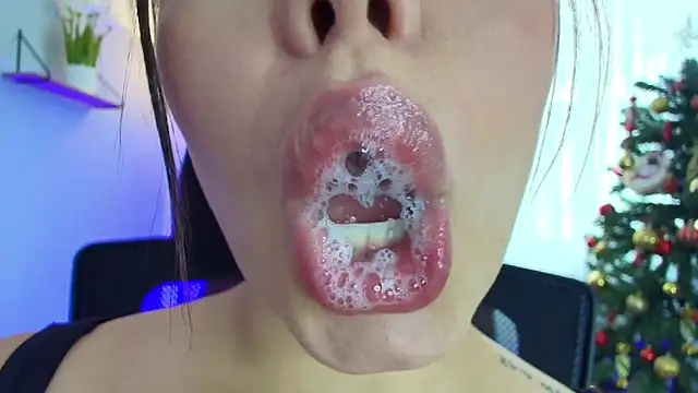 lisbet21x online show from January 2025 06:36:02 PM