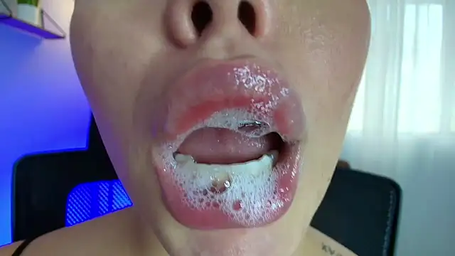 lisbet21x online show from February 2025 10:20:02 PM