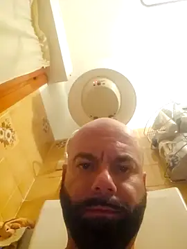 Snapshot of Dolceporco19 chatting on September 2025 06:20:02 PM Dolceporco19 online show from September 2025 06:20:02 PM