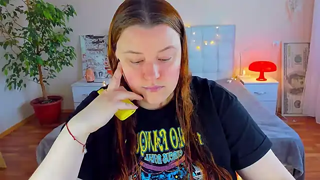 PolinaSalvatore online show from April 2026 01:12:01 PM