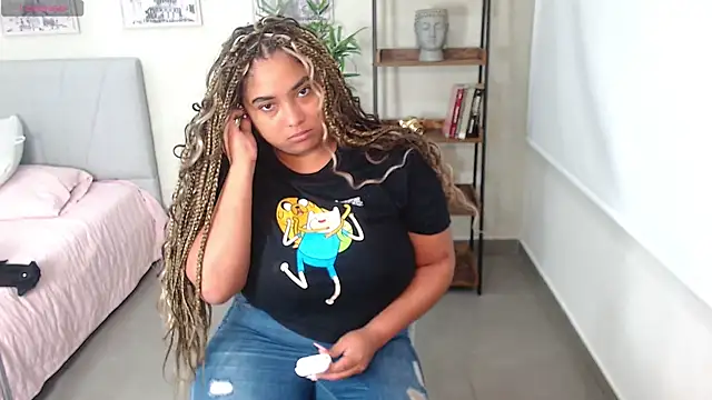 Kenya--Buhle online show from February 2025 11:07:02 AM