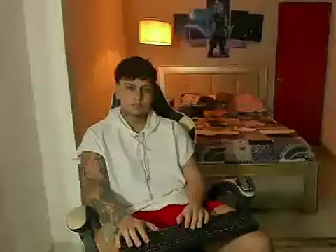 Jake simons online show from February 2025 11:52:02 PM