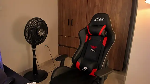 Jake simons online show from February 2026 05:37:01 AM