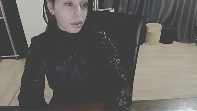 GoldenSasha online show from October 2025 07:46:02 PM