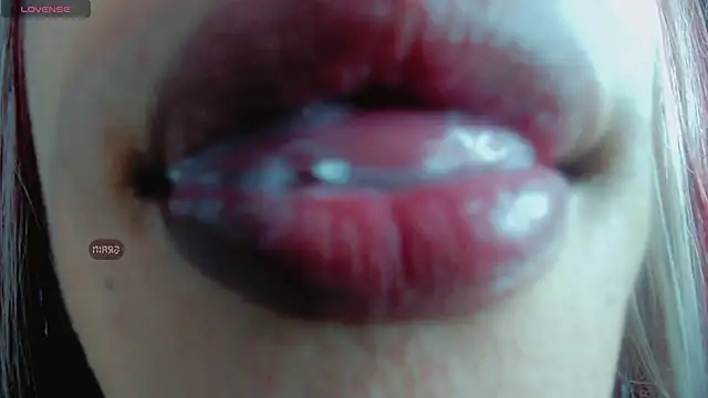 Summer XO online show from February 2025 05:03:02 AM