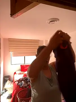 andreaisis2 online show from September 2025 08:52:02 PM