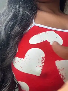 Snapshot of bea3liz chatting on January 2025 03:50:01 PM bea3liz online show from January 2025 03:50:01 PM