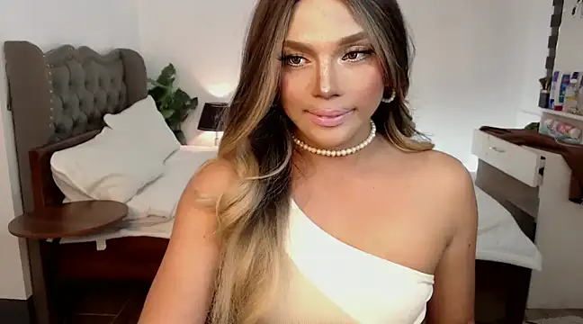 liaa lurrecams online show from January 2025 11:25:01 AM