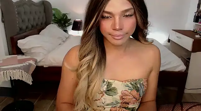 liaa lurrecams online show from January 2025 06:38:01 AM