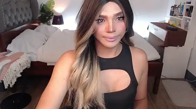 liaa lurrecams online show from March 2025 09:05:02 PM