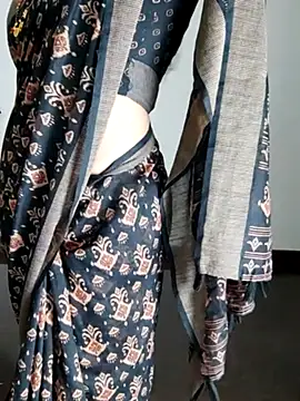 Snapshot of Indian_desi_wife chatting on January 2025 08:00:01 PM Indian desi wife online show from January 2025 08:00:01 PM