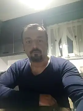 Snapshot of serkan201852 chatting on March 2025 10:27:02 PM serkan201852 online show from March 2025 10:27:02 PM