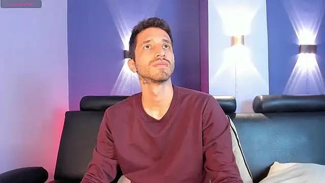 sam bisex online show from April 2026 03:07:02 AM