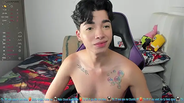 santy7v7 online show from February 2025 01:11:01 PM