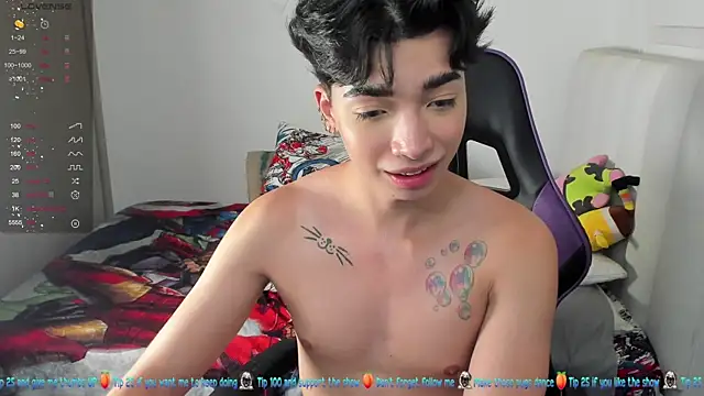 santy7v7 online show from February 2025 04:16:02 PM