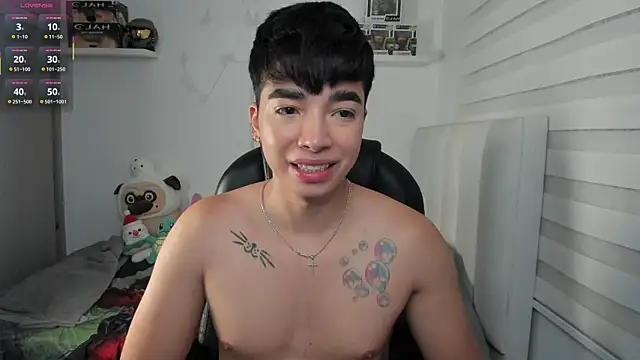 santy7v7 online show from April 2026 01:23:01 PM