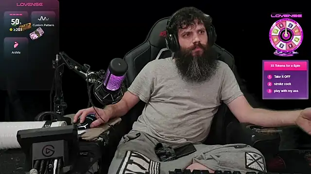 Snapshot of st0n3y chatting on March 2025 12:44:02 PM st0n3y online show from March 2025 12:44:02 PM