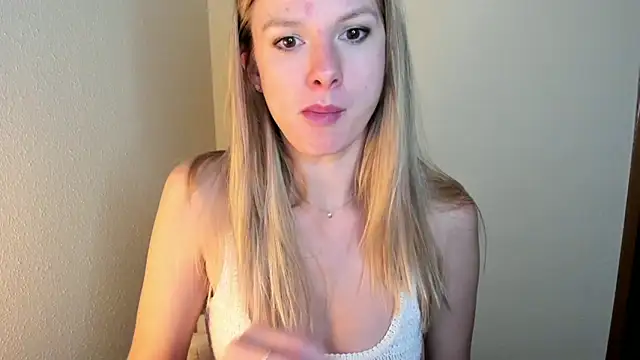 Annloveyou online show from January 2025 10:43:02 PM