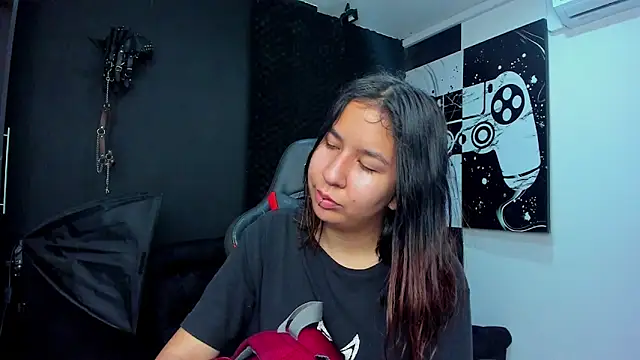 Lia sarahi online show from February 2025 11:13:01 AM