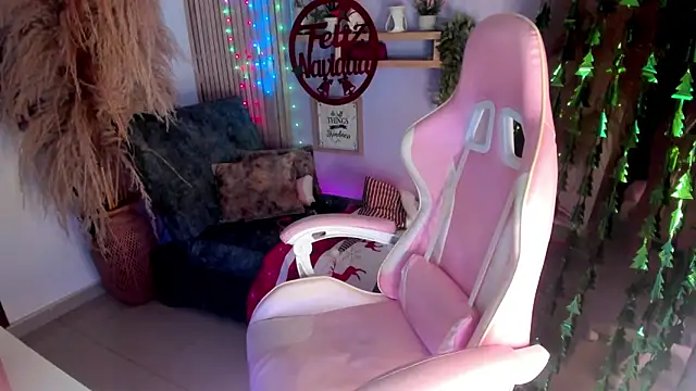 Snapshot of lena_paulxo chatting on December 2024 03:36:02 AM lena paulxo online show from December 2024 03:36:02 AM