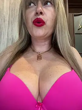 Snapshot of Kittenforyou chatting on May 2026 12:00:02 PM Kittenforyou online show from May 2026 12:00:02 PM