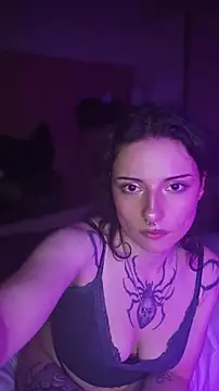 Snapshot of Moxxxie chatting on July 2026 07:20:01 PM Moxxxie online show from July 2026 07:20:01 PM