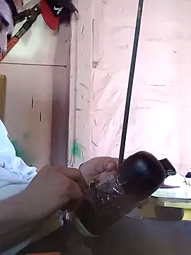 Wero4200 online show from October 2025 09:22:01 PM