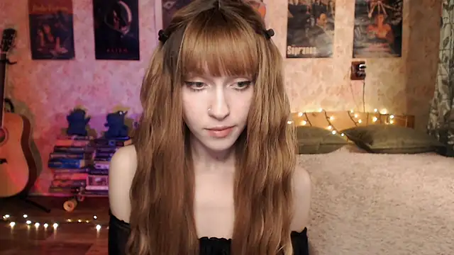 Friendly Ellie online show from December 2024 01:12:02 PM