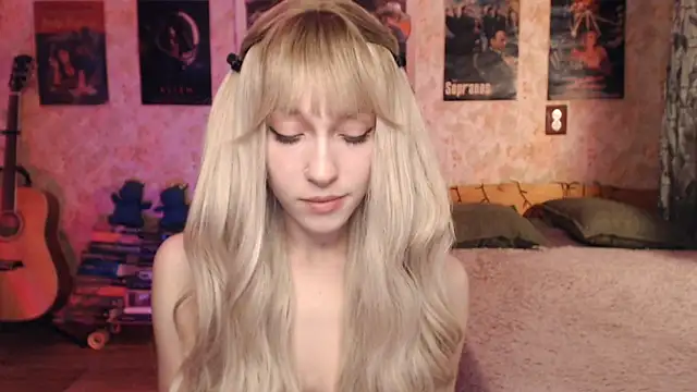 Friendly Ellie online show from February 2025 12:09:01 AM