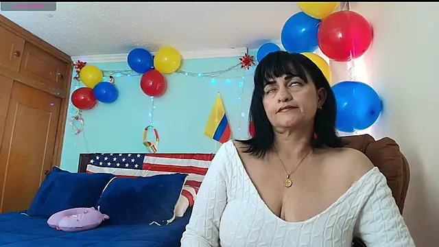 Snapshot of ISABEEL_SOFIA01 chatting on June 2026 07:38:02 PM ISABEEL SOFIA01 online show from June 2026 07:38:02 PM