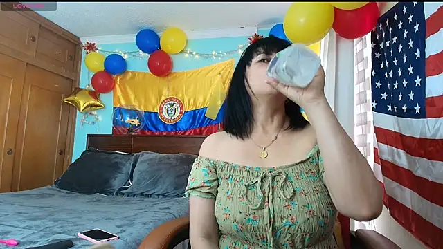 Snapshot of ISABEEL_SOFIA01 chatting on July 2026 08:55:02 PM ISABEEL SOFIA01 online show from July 2026 08:55:02 PM