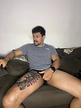 carvalhocruz online show from December 2024 05:51:01 PM