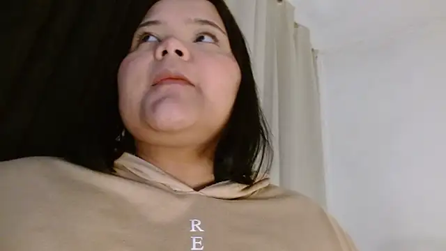 sexychubby    online show from January 2025 04:32:02 PM