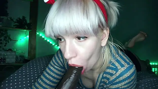 cruellagoth666 online show from December 2024 04:27:02 PM