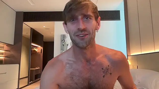 lukegunn online show from October 2025 09:52:01 AM