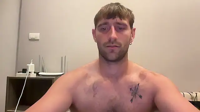 lukegunn online show from June 2026 11:52:01 PM