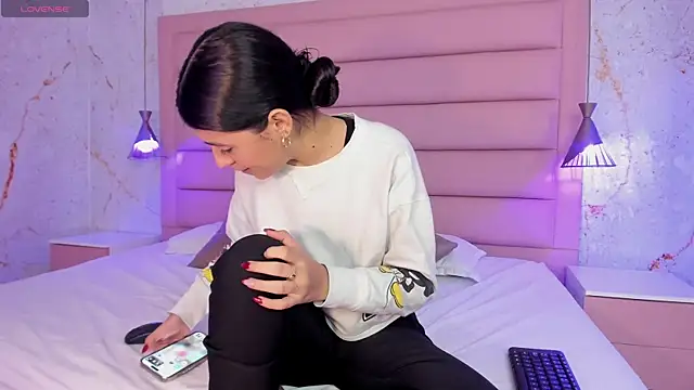 IvySanders1 online show from March 2025 03:22:02 AM